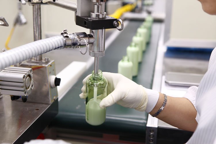 Private Label & Third Party Cosmetic Manufacturer in India